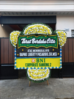 Papan Bunga Duka di Kroya